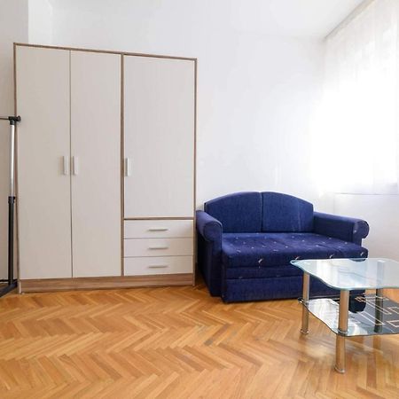 Mm2 Apartment Novi Sad Luaran gambar
