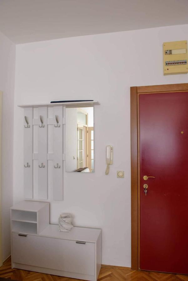 Mm2 Apartment Novi Sad Luaran gambar