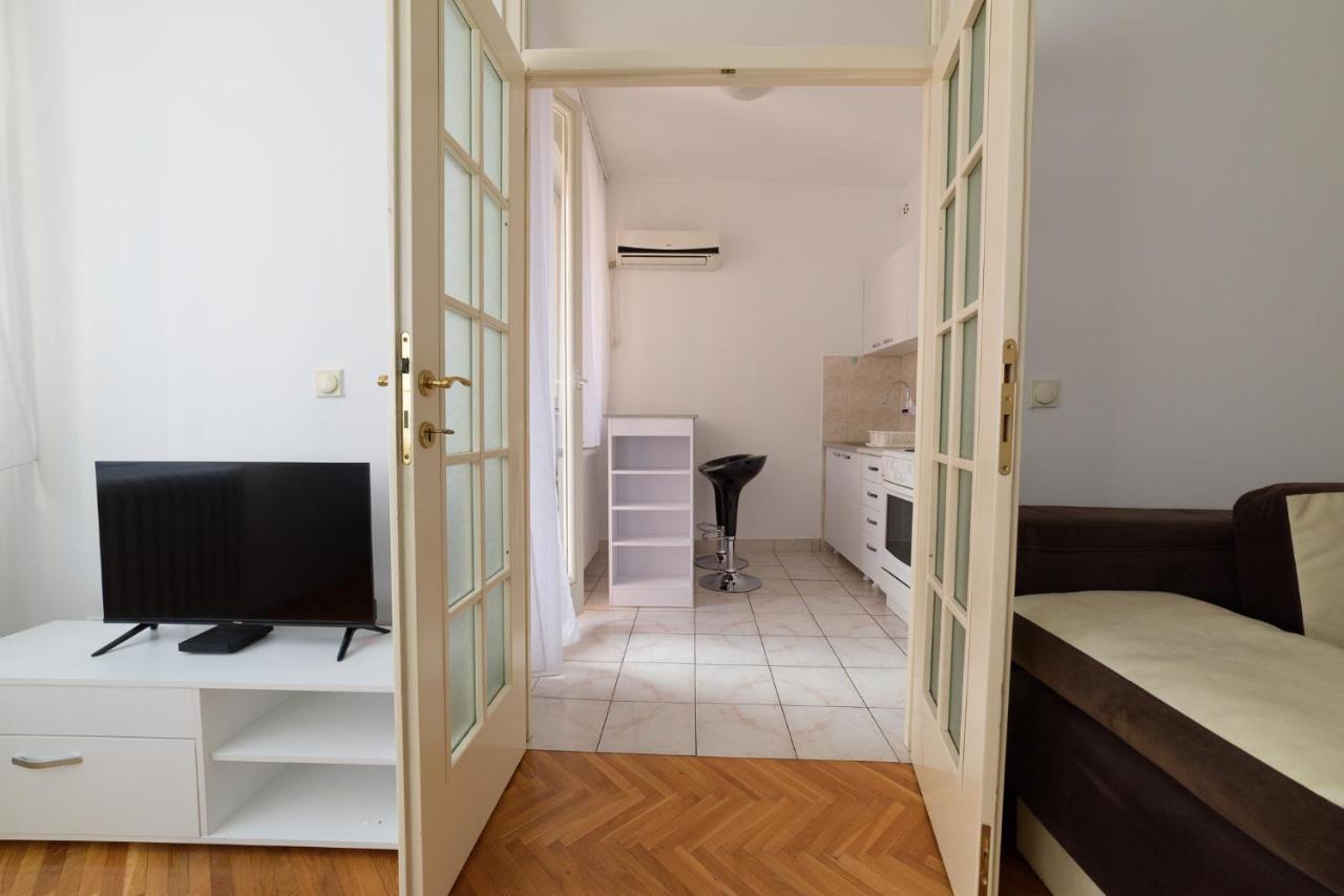 Mm2 Apartment Novi Sad Luaran gambar
